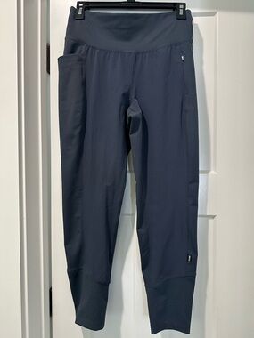 REI Women’s CO-OP Athletic Leggings with Side Pocket